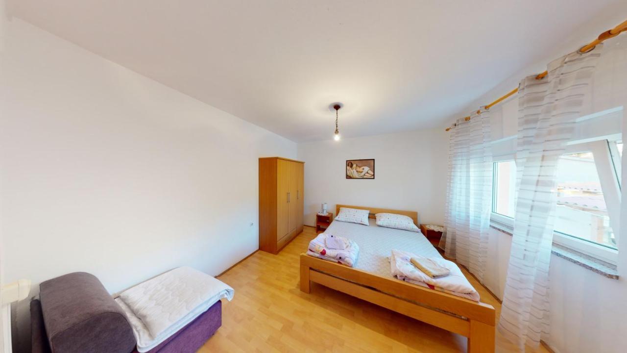 Jaska & Jelica House Apartments Metajna Esterno foto