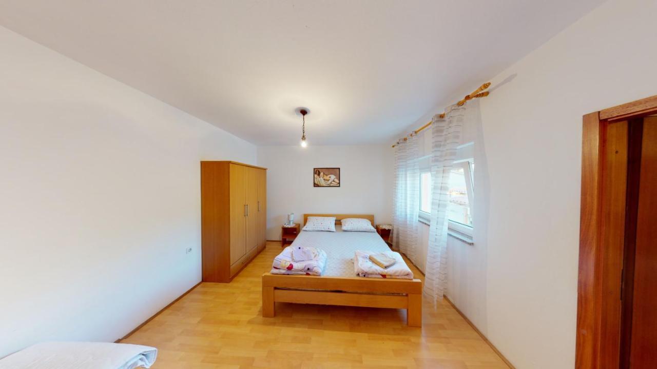 Jaska & Jelica House Apartments Metajna Esterno foto